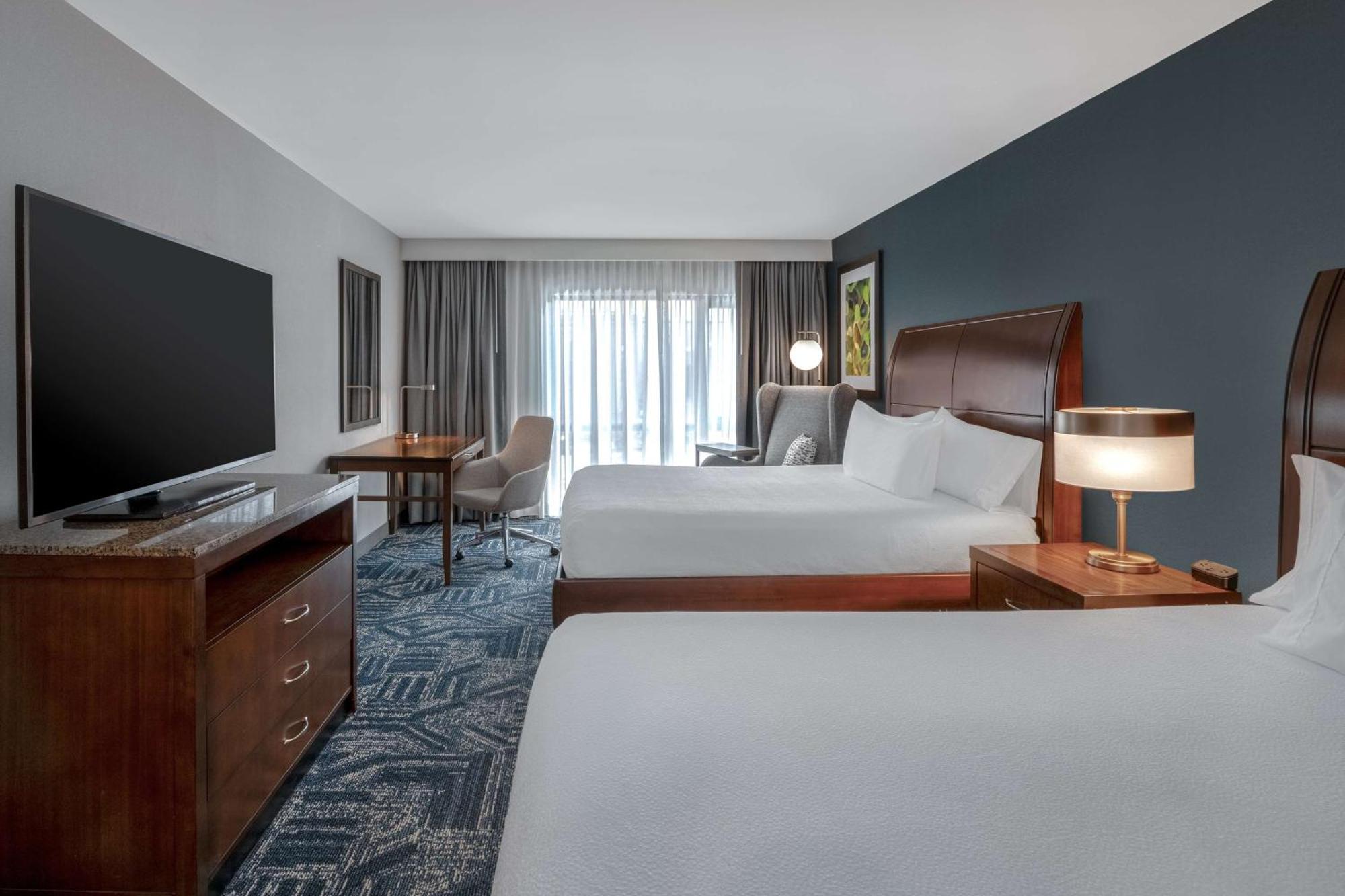 Hilton Garden Inn Burlington Downtown Kültér fotó