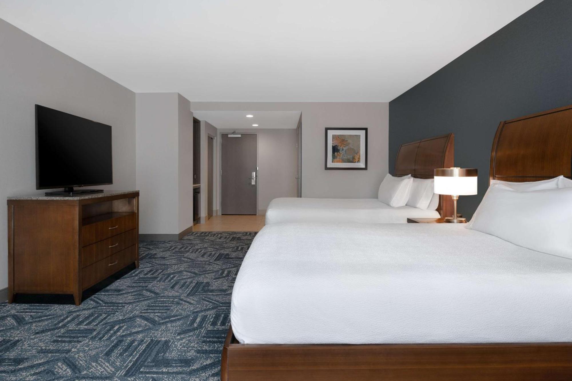 Hilton Garden Inn Burlington Downtown Kültér fotó